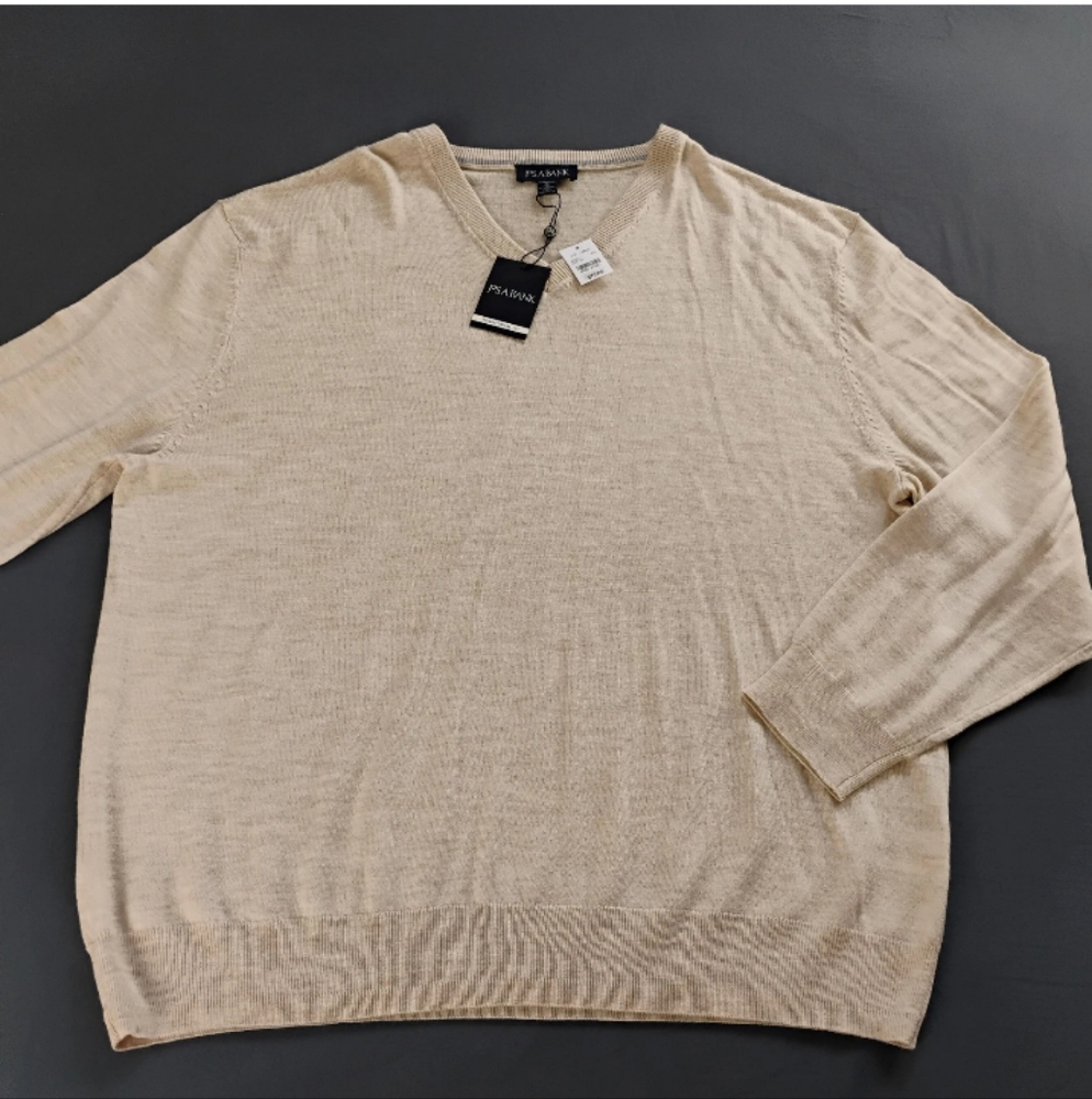 Jos A Bank Sweater Men's XL Beige Traveler 100% Merino Wool V-Neck Pullover NWT